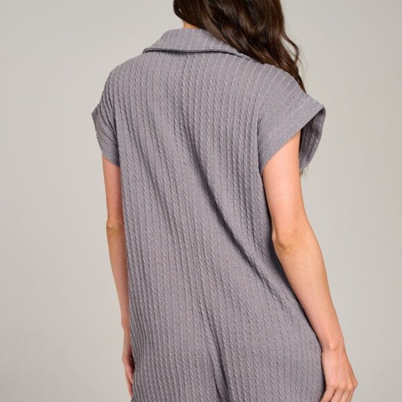 FRONT POCKETS BUTTON UP RIBBED ROMPER - Picture 4 of 4